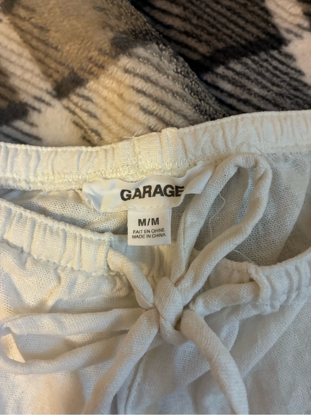 Garage Clean Linen Mini Short size Medium - Picture 5 of 5